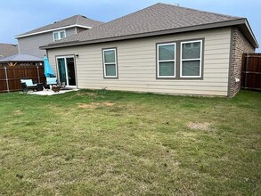 10316 Castle Lyons Ln in Fort Worth, TX - Building Photo - Building Photo