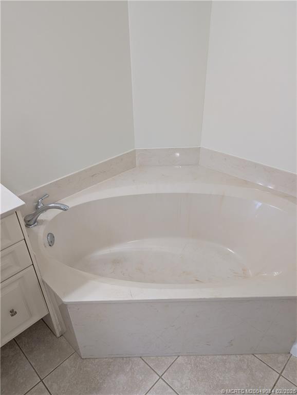 property at 1594 SE Tidewater Pl