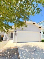 363 Eagle Brook Ln in Buda, TX - Building Photo