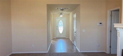 201 Willow Dr in Centerton, AR - Building Photo - Building Photo