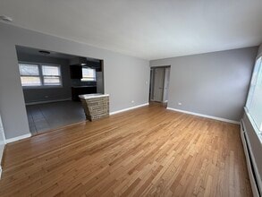 3533 S Harlem Avenue Gdn in Berwyn, IL - Building Photo - Building Photo