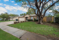 1419 Natches Dr in Arlington, TX - Foto de edificio - Building Photo