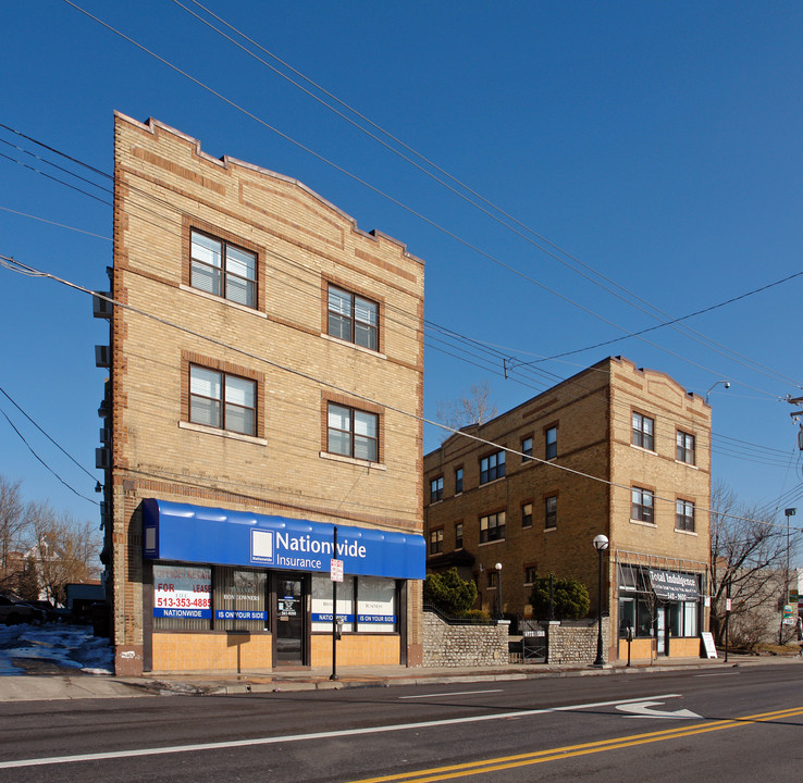 5818-5822 Hamilton Ave in Cincinnati, OH - Building Photo