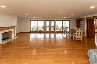 603 W Water St in Newburgh, IN - Building Photo - Building Photo