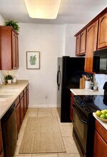 3332 Robert Trent Jones Dr in Orlando, FL - Building Photo - Building Photo