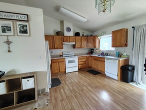 2136 Harlequin Ct in Kalispell, MT - Foto de edificio - Building Photo