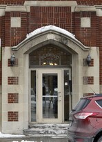 The Kenwood in Ottawa, ON - Building Photo