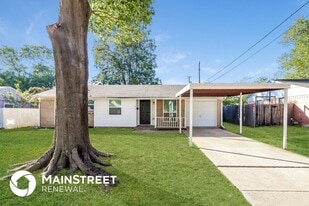 1103 Johns Dr in Euless, TX - Building Photo