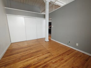 35 Water St S in Cambridge, ON - Building Photo - Building Photo