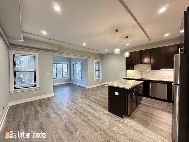 1124 Maple Ave, Unit J06P