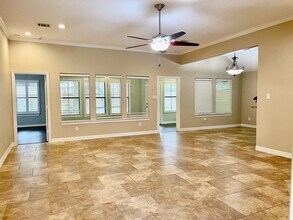 3223 Hemingway Dr in Montgomery, TX - Building Photo - Building Photo