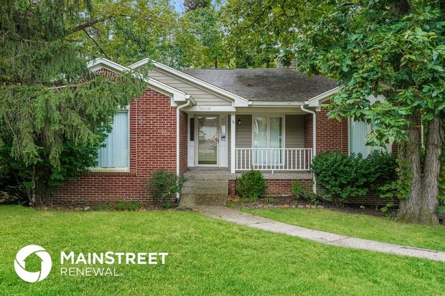 property at 10710 Hickory Cove Ct