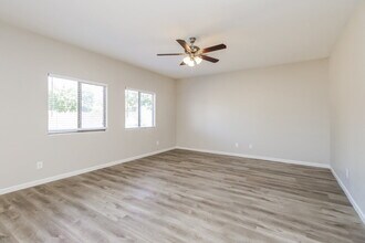 1830 E Omega Dr in San Tan Valley, AZ - Building Photo - Building Photo