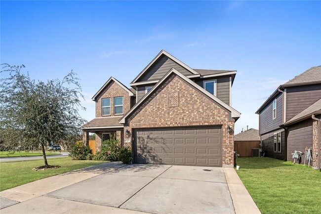 15203 Cedar Scurry Cir