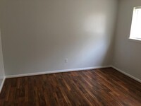 9306 Longstaff Dr photo'