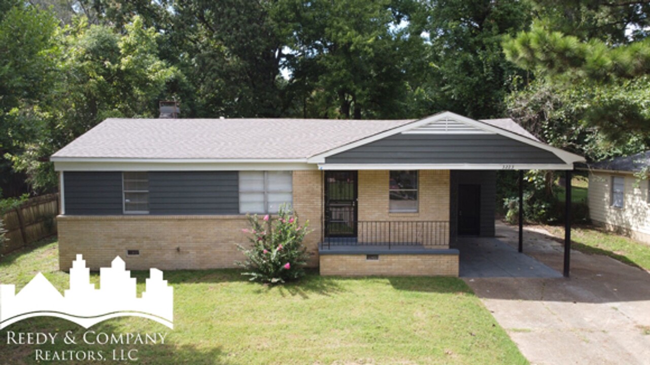3223 Boone St in Memphis, TN - Building Photo