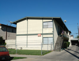 11305 Hatteras St Apartamentos