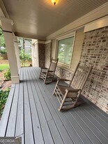 2012 S Milledge Ave in Athens, GA - Building Photo