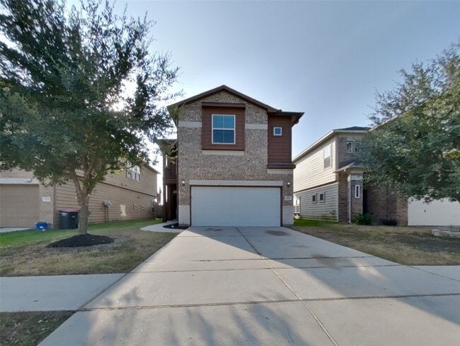 property at 2823 Arica Ln