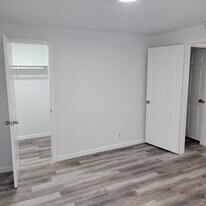 8605 Meta St in Houston, TX - Building Photo