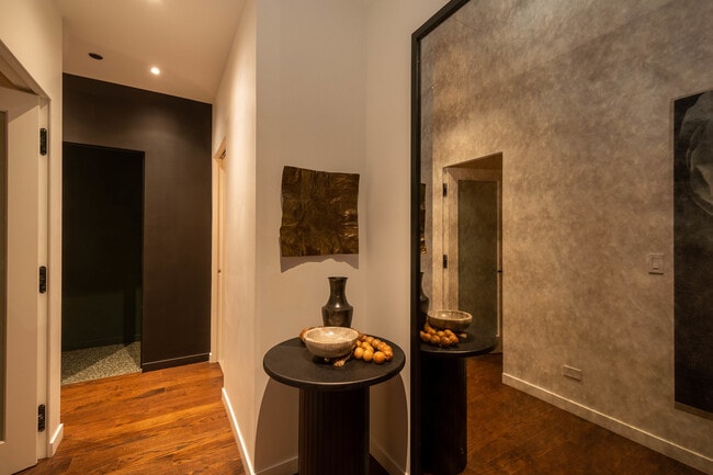 1101 W Lake St in Chicago, IL - Building Photo - Building Photo