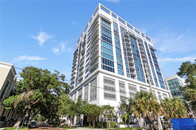 260 S Osceola Ave