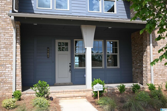 property at 4582 Everlee Pkwy