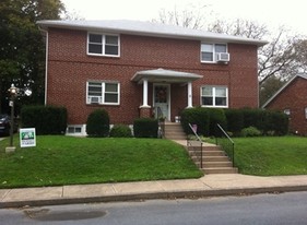 3008 Elm St Apartments