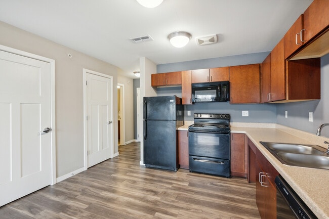 Blairs Ferry in Marion, IA - Foto de edificio - Building Photo