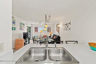 221 Ocean Park Ln in Cape Canaveral, FL - Building Photo - Building Photo