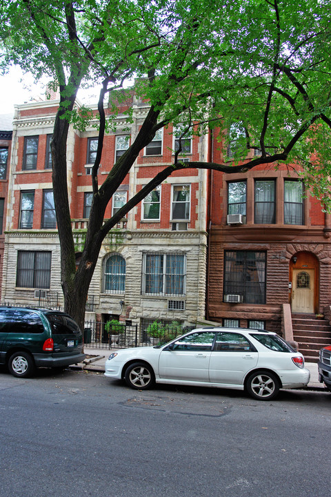 127 W 95th St in New York, NY - Foto de edificio