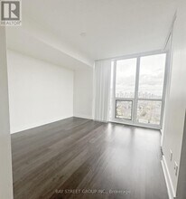 88 Sheppard Ave E in Toronto, ON - Building Photo - Building Photo