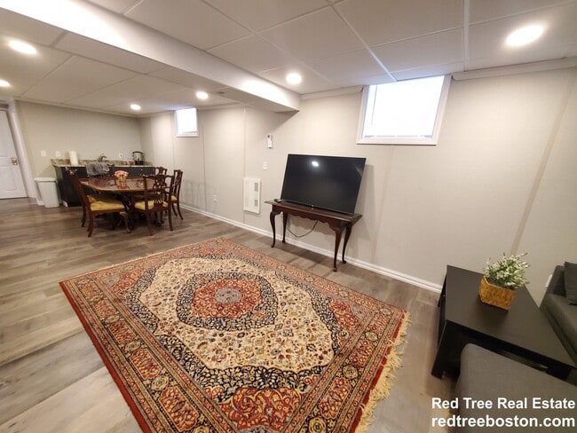 property at 44 Blenford Rd
