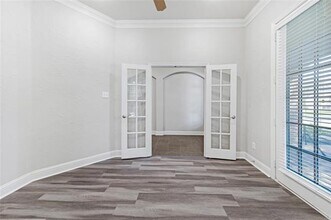 2212 Hobby Falcon Tr in Grand Prairie, TX - Building Photo - Building Photo