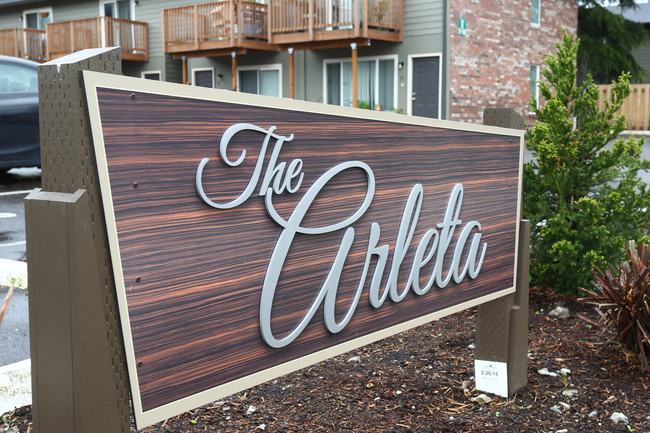 The Arleta in Portland, OR - Building Photo - Building Photo