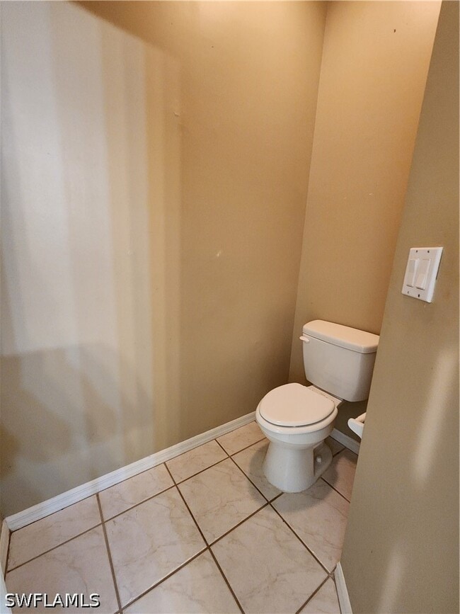 property at 11082 Lakeland Cir