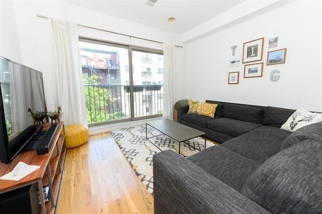 109 Jackson St in Hoboken, NJ - Building Photo
