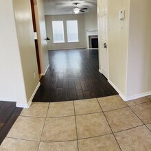 6834 Pheasant Oak Dr in Houston, TX - Building Photo - Building Photo