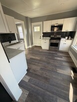 1640 N Main St in Racine, WI - Building Photo