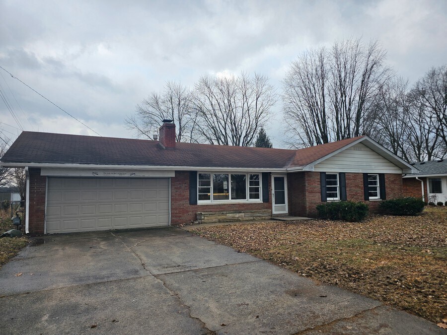 2025 E 47th St in Anderson, IN - Building Photo