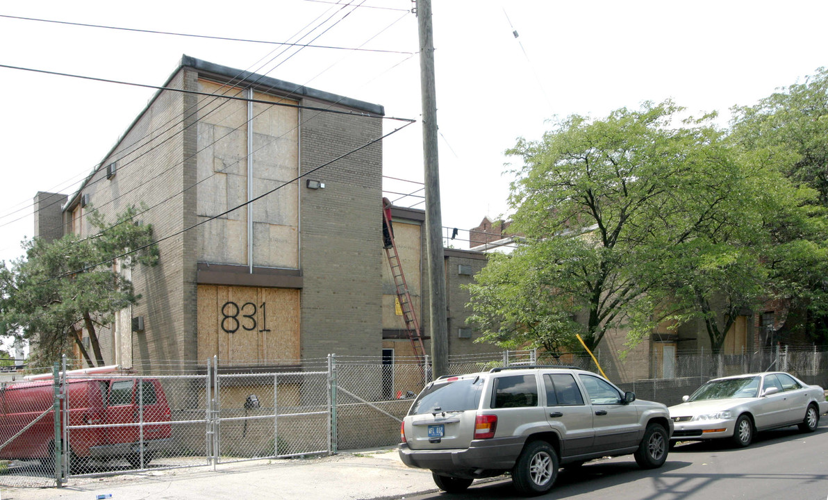 Blair House in Detroit, MI - Building Photo