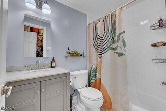 81 Jefferson St in Hoboken, NJ - Building Photo - Building Photo