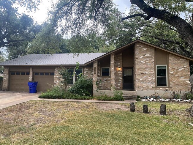 2400 Monte Carlo Dr in Cedar Park, TX - Building Photo - Building Photo