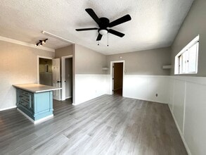 8704 Almond Rd in Lakeside, CA - Building Photo - Building Photo