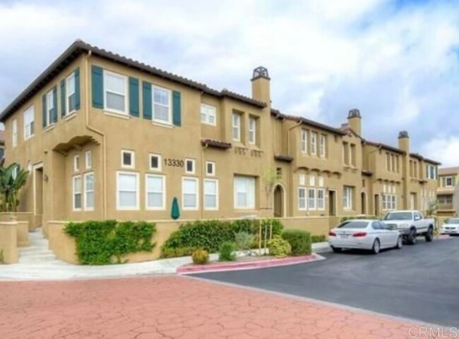 13330 Via Costanza, Unit AUCPUQ in San Diego, CA - Building Photo - Building Photo