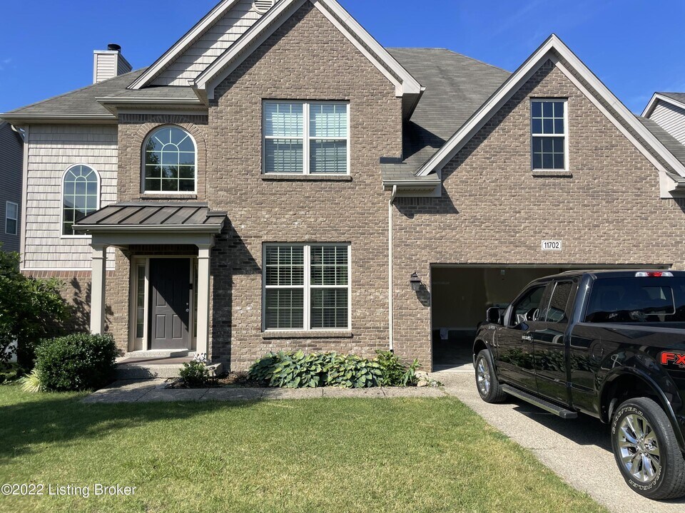 11702 Washington Green Rd in Louisville, KY - Building Photo
