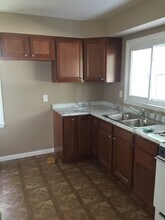 19471 Denby St in Redford Township, MI - Building Photo - Building Photo