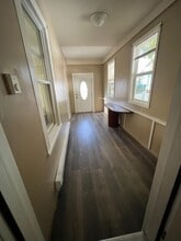 54 Rhodora St in Lowell, MA - Building Photo - Building Photo