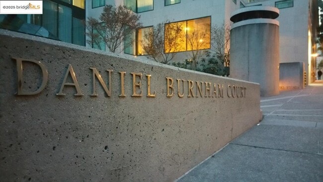 property at 1 Daniel Burnham Ct