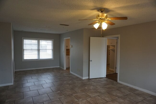 4109 31st St in Lubbock, TX - Building Photo - Building Photo